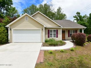 Foreclosed Home - 509 N BELVEDERE DR, 28443