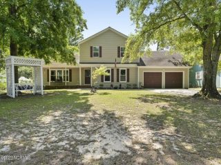 Foreclosed Home - 113 BELLOWING DOE RD, 28443