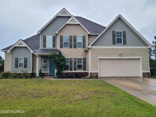 Foreclosed Home - 117 PAMLICO DR, 28445