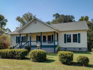 Foreclosed Home - 106 HOLLY ST, 28451