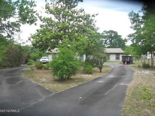 Foreclosed Home - 541 S SHORE DR, 28461
