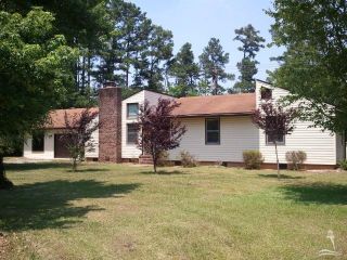 Foreclosed Home - 374 SHINGLETREE RD NW, 28467