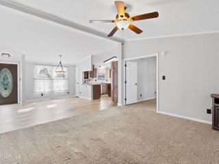 Foreclosed Home - List 100785739