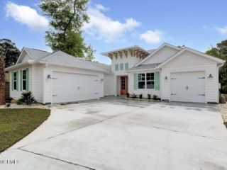 Foreclosed Home - 1624 HARBOUR PLACE DR, 28467