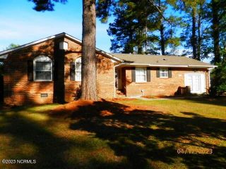Foreclosed Home - 36 DOGWOOD RD, 28472