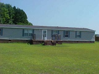 Foreclosed Home - 186 COUNTRY VIEW LN, 28501