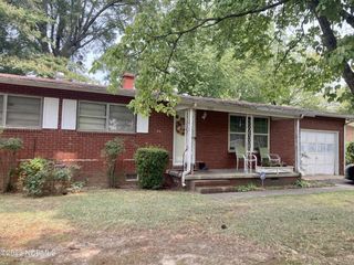 Foreclosed Home - 1302 MEWBORN AVE, 28501
