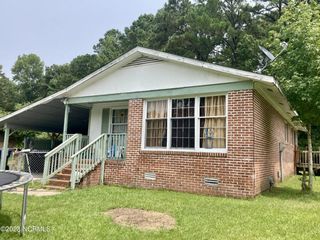 Foreclosed Home - 1403 RAILFENCE DR, 28504