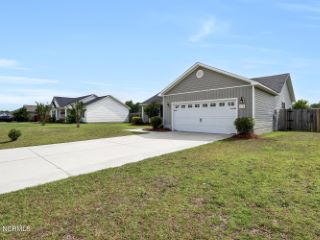 Foreclosed Home - 210 WINGSPREAD LN, 28518