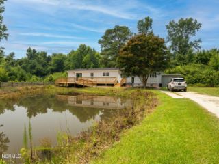 Foreclosed Home - 2488 S NC 41 HWY, 28521