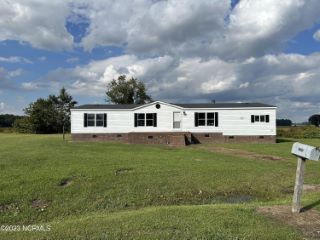 Foreclosed Home - 2068 WIND SONG DR, 28530
