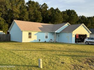 Foreclosed Home - 121 DAPHNE DR, 28539
