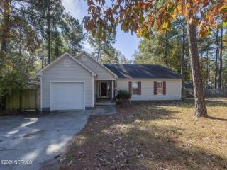 Foreclosed Home - 162 LIVE OAK DR, 28540