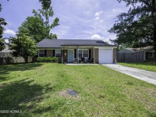 Foreclosed Home - 505 OLIVE CT, 28540