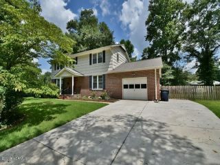Foreclosed Home - 1102 SIOUX DR, 28540