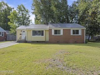 Foreclosed Home - 502 CHEYENNE RD, 28540
