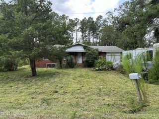 Foreclosed Home - 232 LIBERTY PARK RD, 28540