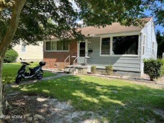 Foreclosed Home - 418 NELSON DR, 28540