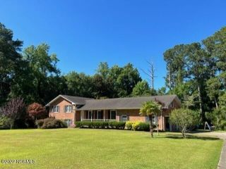 Foreclosed Home - 1217 COUNTRY CLUB DR, 28546