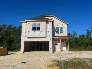 Foreclosed Home - 1112 CARTERET MANOR DR, 28546