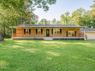 Foreclosed Home - 1951 ROCKY RUN RD, 28546