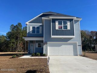Foreclosed Home - 1105 CARTERET MANOR DR, 28546