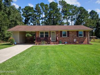 Foreclosed Home - 11 PRINCETON DR, 28546