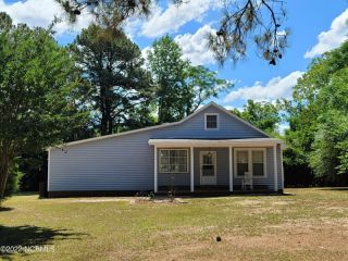 Foreclosed Home - 904 N BESTON RD, 28551