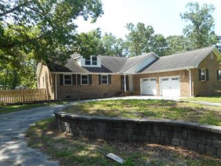 Foreclosed Home - 600 Robin Rd, 28557