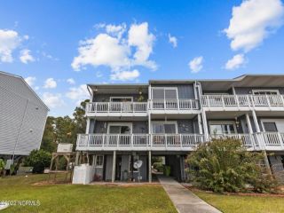 Foreclosed Home - 2310 HARBOURSIDE DR, 28560