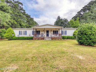 Foreclosed Home - 1031 BROAD CREEK RD, 28560