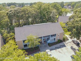 Foreclosed Home - 1306 HARBOURSIDE DR, 28560