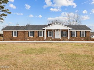 Foreclosed Home - 450 GRACIE FARMS RD, 28560