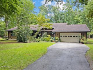 Foreclosed Home - 107 CLIFFRIDGE RD, 28560