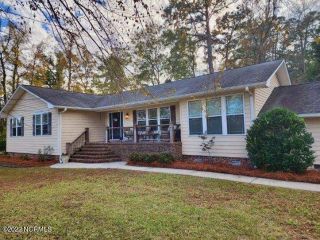 Foreclosed Home - 132 TRENT SHORES DR, 28562