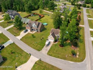 Foreclosed Home - 3501 SIR JAMES LN, 28562
