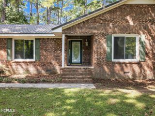 Foreclosed Home - 401 PINE CREST RD, 28562