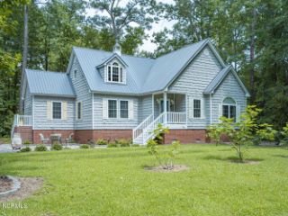 Foreclosed Home - 7003 FAIRWINDS DR, 28571