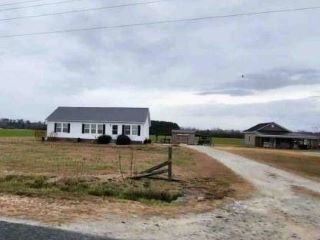 Foreclosed Home - 179 RAVENWOOD RD, 28573