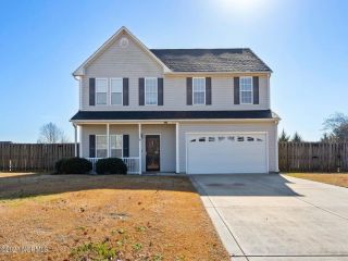 Foreclosed Home - 112 AIRLEIGH PL, 28574