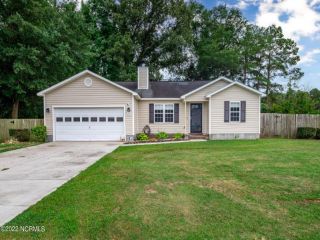 Foreclosed Home - 202 REDBERRY DR, 28574