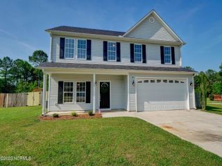 Foreclosed Home - 126 SUNNY POINT DR, 28574