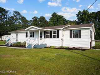 Foreclosed Home - 115 OLIVER COOPER RD, 28574