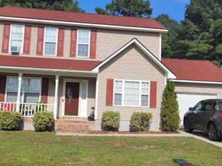 Foreclosed Home - 104 CORAL RIDGE RD, 28574