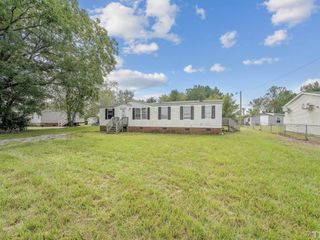 Foreclosed Home - 1525 FRED HARRISON RD, 28580