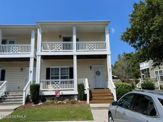 Foreclosed Home - 5 SLOOP ST, 28584