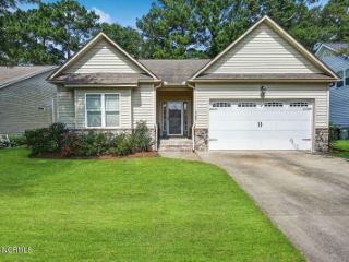 Foreclosed Home - 2105 TULLS COVE RD, 28590