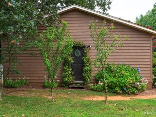 Foreclosed Home - 1718 MAGNUM RD, 28602