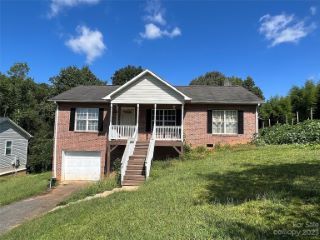 Foreclosed Home - 1226 39TH STREET CIR SW, 28602