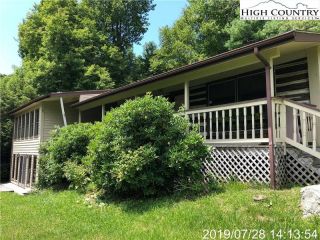 Foreclosed Home - 152 Franks Fork Rd, 28607